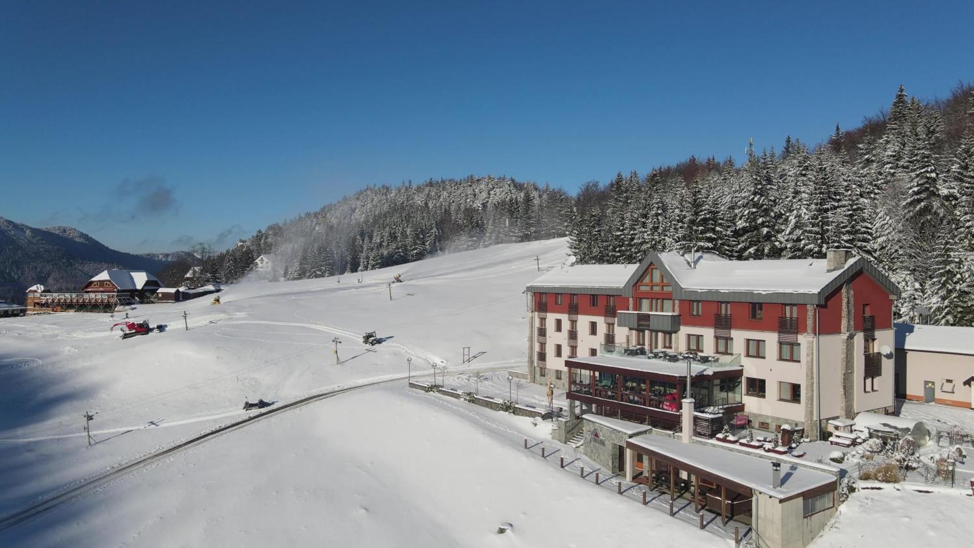 Hotel Malina*** Ruzomberok Eksteriør bilde